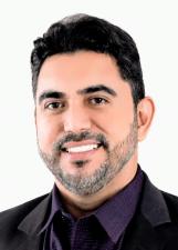Fotografia oficial de DR. ADRIANO