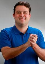 Fotografia oficial de LEANDRO BELLO