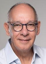 Fotografia oficial de HELIO PELUFFO