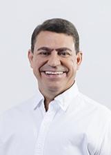 Fotografia oficial de DINHO