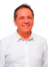 Fotografia oficial de CHICO BRASILEIRO