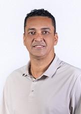 Fotografia oficial de WAGUINHO