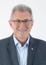 Fotografia oficial de HEITOR SCHUCH
