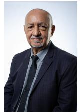 Fotografia oficial de DR. MARCOS CAJÉ