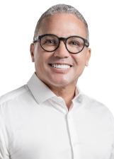 Fotografia oficial de LUCIANO ALMEIDA