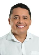Fotografia oficial de TONY BRITO