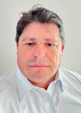 Fotografia oficial de GEORGE LIMA