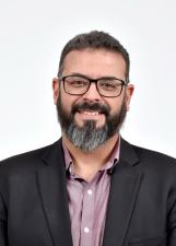 Fotografia oficial de JÚLIO ISIDRO