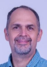 Fotografia oficial de LÉO SINDICO