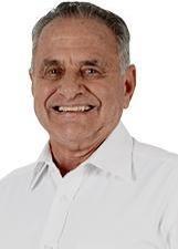 Fotografia oficial de MANATO
