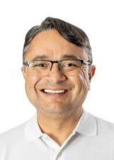 Fotografia oficial de VANDINHO LEITE