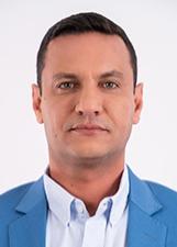 Fotografia oficial de LÉO PORTILHO