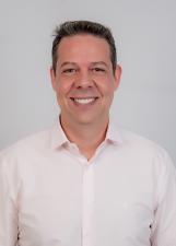 Fotografia oficial de KARLOS CABRAL