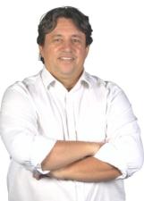 Fotografia oficial de TOQUINHO
